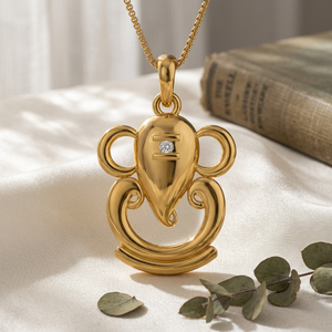 Pendentif en diamant de laboratoire à motif Ganesha abstrait, pierre ronde unique, collier avec breloque religieuse en or, accessoire - Product Image 1