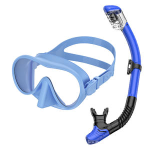 Set Completo per Snorkeling Unisex in Silicone Liquido e Materiale PC, Protezione Nasale e Boccaglio in Silicone, Prodotto a Shenzhen per Immersioni e Nuoto - Product Image 4
