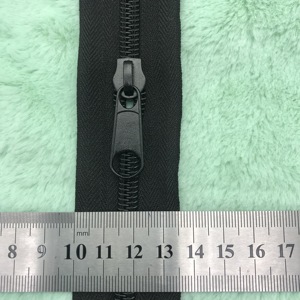 고품질 8호 나일론 체인 지퍼 – 여행 가방, 텐트, 침구류 등 다양한 용도 – 공장 직송 - Product Image 6