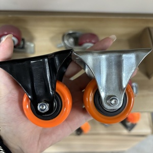 Roulette pivotante en PVC de couleur orange avec roulements doubles pour machines et équipements - Product Image 5
