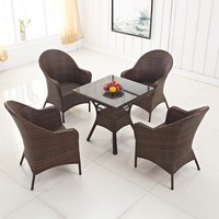 Ensemble de table basse carrée et chaise en rotin moderne et durable pour l'extérieur, résistant à l'eau et au soleil, mobilier de loisirs tressé pour villa, salle à manger, balcon