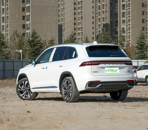 Geely Monjaro de Alta Velocidad, <span class=keywords><strong>Gasolina</strong></span>, 2WD, 2.0TD DCT EVO Edición Premium, <span class=keywords><strong>Consumo</strong></span> de Combustible NEDC Integral de 6.8 L/<span class=keywords><strong>100</strong></span> <span class=keywords><strong>km</strong></span> - Product Image 4