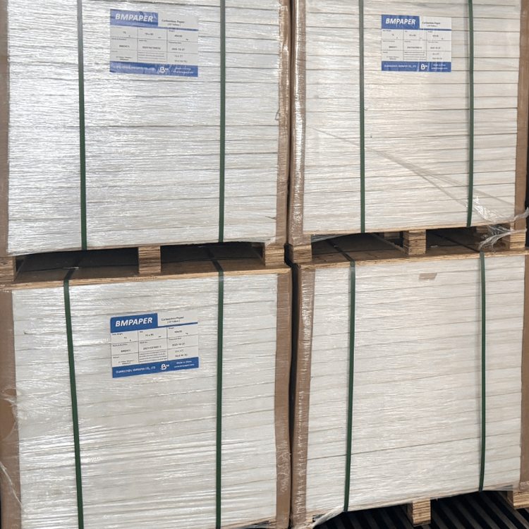 310gsm Oil Resistant Food Grade White Cardboard Good Print Effect