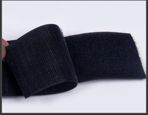 Offre Spéciale – Bande auto-agrippante noire et blanche 100 % polyester de 20 mm et 25 mm à coudre – Prix usine Chine – Vente en gros - Product Image 4