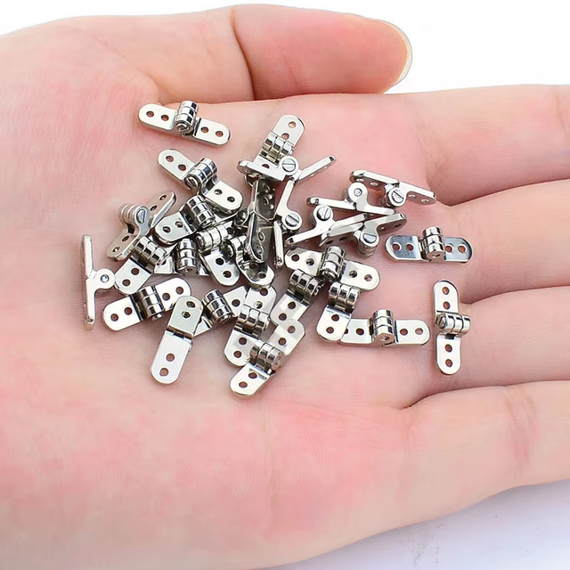 Metal Hinge Door Upgrade Hinge for 1/10 RC Crawler Car Traxxas Trx4 1/14 Tamiya RC Truck SCANIA 770S VOLVO Accessories