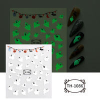 Autocollants pour ongles d'Halloween qui brillent dans le noir, autocollants 3D mignons pour ongles avec des motifs de fantômes, citrouilles, chauves-souris, chats, crânes, fournitures pour ongles