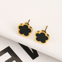 Juego de Joyería para Mujer, Chapado en Oro de 18K, con Aretes, Pulsera y Collar de Flor, Acero Inoxidable, Diseño de Trébol de Cinco Hojas