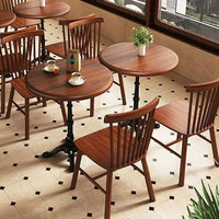 American Retro Cafe Bar Table en bois massif Baking Dessert Milk Tea Store Table à manger Mobilier élégant pour restaurant