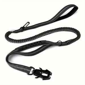 Correa Táctica Resistente para Perros, Correa <span class=keywords><strong>de</strong></span> Nailon Reflectante con Absorción <span class=keywords><strong>de</strong></span> Impactos y Clip <span class=keywords><strong>de</strong></span> Mosquetón, Doble Asa para Perros Grandes - Product Image 1