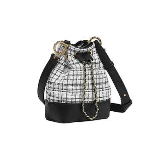 Cadena al por mayor tela gruesa de algodón y lino con bolso de cubo grande de cuero bolso de mujer de gran capacidad de moda - Product Image 1