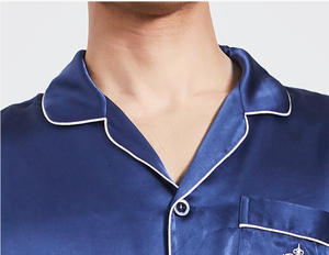 <span class=keywords><strong>Pigiama</strong></span> da <span class=keywords><strong>uomo</strong></span> in seta pesante da 19mm 100% alla moda con maniche lunghe in seta di gelso due pezzi <span class=keywords><strong>taglie</strong></span> <span class=keywords><strong>forti</strong></span> casa usa <span class=keywords><strong>pigiama</strong></span> rosso - Product Image 3