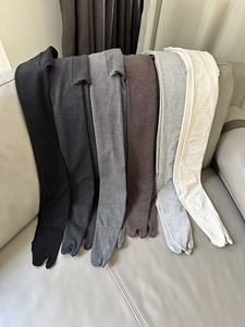 Chaussettes <span class=keywords><strong>de</strong></span> style hivernal pour filles, chaussettes quotidiennes <span class=keywords><strong>de</strong></span> haute qualité en coton doux et respirant, leggings <span class=keywords><strong>fantaisie</strong></span> pour femmes - Product Image 3