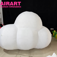 Nuages gonflables décoratifs suspendus, boules de nuages gonflables LED pour l'affichage
