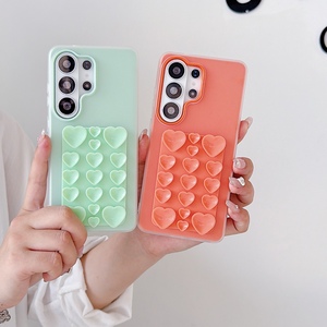 Coque de téléphone 2-en-1 mignonne en forme de cœur avec ventouse pour Samsung Galaxy S23 S24 S25 S26 Ultra Fe Plus, antidérapante, cadeau pour fille - Product Image 4