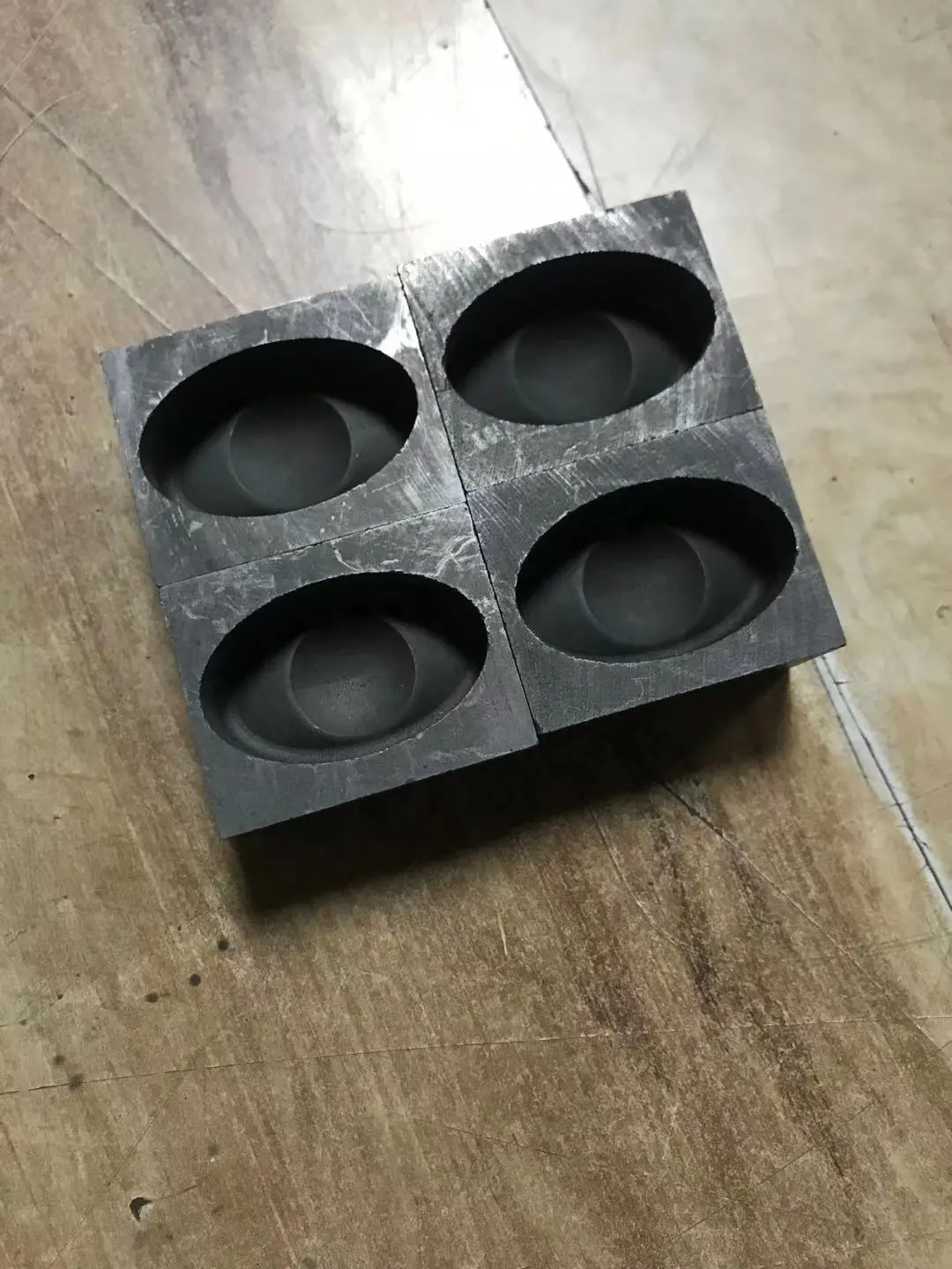 Graphite shaped mold  high-temperature and corrosion-resistant  Yuanbao molten gold and silver metal mold  oil groove reverse mo