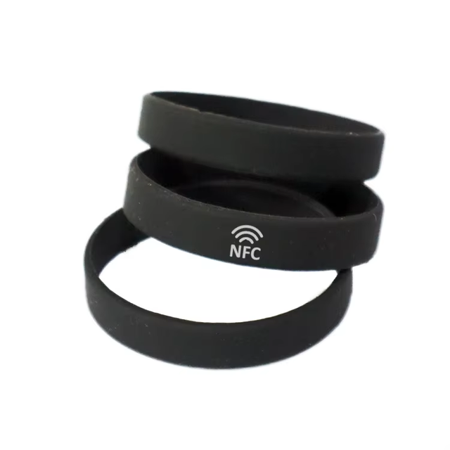 Waterproof RFID NFC Smart Bracelet with Business Card T5577 & EM4305 Chips Custom Logo Cashless Payment