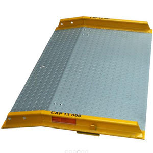 Plataforma de carga de contenedores de muelle de camión con rampa móvil de acero grueso suministrada por el fabricante para carretillas elevadoras manuales - Product Image 1