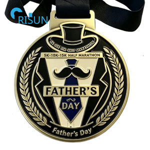 Médaille personnalisée pour la fête des pères, mini marathon, course à pied, pour le meilleur papa, le super père, le père, cadeau de fête des pères - Product Image 2