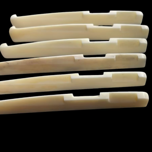 Nut y Puente de Hueso Pulido de Alta Calidad para Guitarra Acústica M.S. Accesorio para Guitarra MS002 de Exportación - Product Image 3