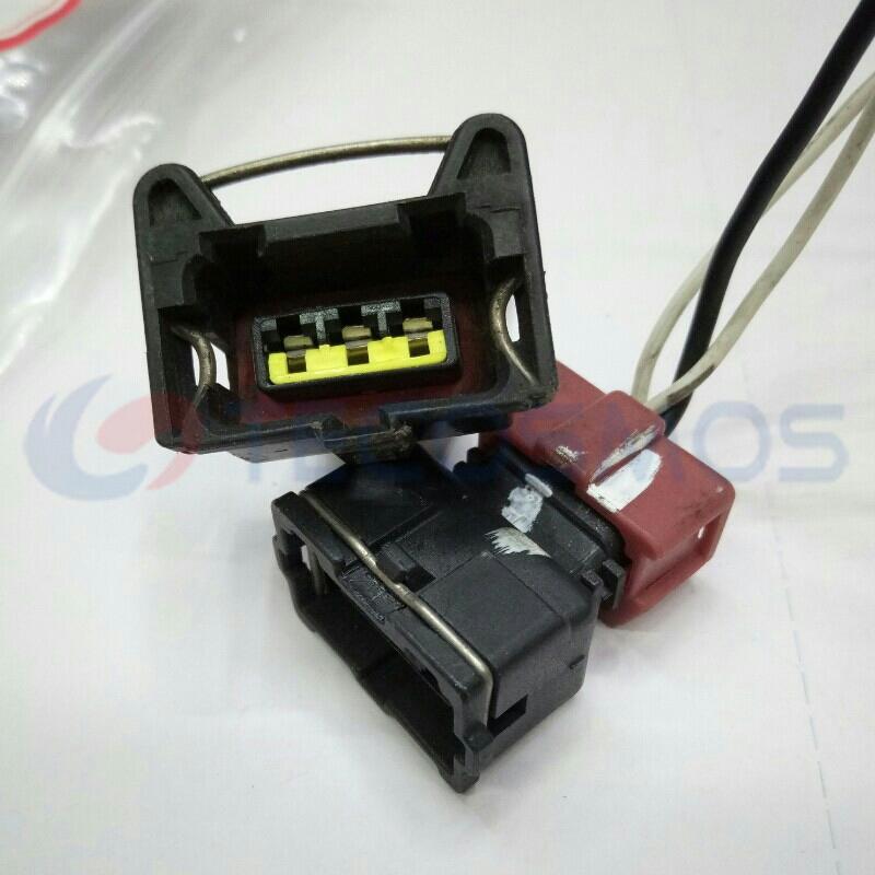 Car Connector For Delphi odometer crankshaft sensor AMP 3pin CT3-0024M