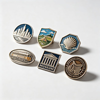 Badges commémoratifs personnalisés en métal peint – Alliage de zinc émaillé avec logos personnalisés pour événements d'entreprise et clubs scolaires