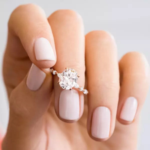 Anillos de oro amarillo de 10K con moissanita de corte ovalado para mujer, anillo solitario para promesa, aniversario, boda. - Product Image 5