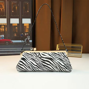 Bolso de Mano con Estampado de Leopardo para Mujer, Correa Simple Extraíble, Cierre con Bloqueo, Portátil, Elegante, para Fiestas y Bodas, de PU - Product Image 4