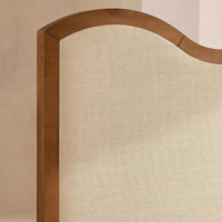 Lit plateforme en lin crème français, taille King, avec tête de lit festonnée et bordure en bois, pieds effilés, cadre de lit pour chambre à coucher, maison ou villa