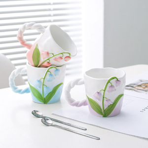 Bella tazza di ceramica gigli squisita ed elegante dello smalto <span class=keywords><strong>della</strong></span> tazza di acqua per <span class=keywords><strong>il</strong></span> regalo di affari del tè e del <span class=keywords><strong>caffè</strong></span> - Product Image 4