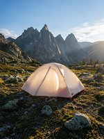 Tente de randonnée légère 7001 avec poteaux en aluminium, double couche, imperméable PU5000mm, tente stable à poteaux croisés pour le camping en plein air