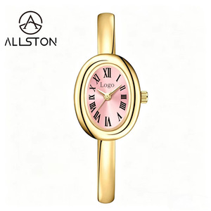 Montre Femme Élégante et Tendance 2026, Boîtier en Alliage Doré, Petit Cadran Ovale, Chiffres Romains, Étanche - Product Image 5