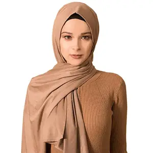 2019 새로운 일반 컬러 패션 베일 이슬람 Hijab 아랍 아프리카 이슬람 스웨이드 Hijab 스카프