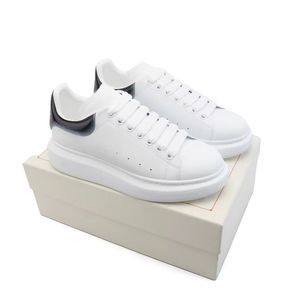 Zapatillas Retro de Diseño Original de Lujo 2026 para Hombre y Mujer, Verano e Invierno, de Alta Calidad con Cordones - Product Image 1