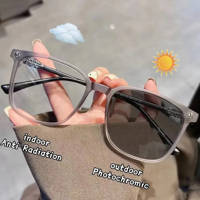 Full Frames Square Photochromic Glasses Anti-blue Light Photogray and Photobrown Glasses Eyeglass for Men Women