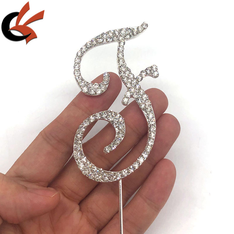 ฐานเงิน F + คริสตัลใส