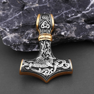 Thor's Hammer Punk <span class=keywords><strong>norte</strong></span> de Europa vikingo impermeable de acero inoxidable joyería de moda colgante collares 18K chapado en oro para hombre - Product Image 3