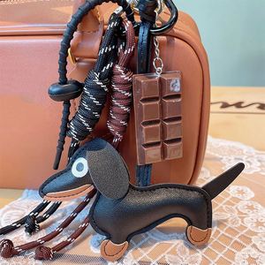 Promotion : Porte-clés et pendentif de sac rétro chiot Teckel, avec cordon tressé couleur chocolat, accessoires - Product Image 2