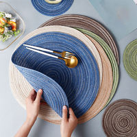 Vente en gros Table de cuisine de mariage naturelle de luxe Set de sets de table tressés ronds lavables en coton 15 pouces