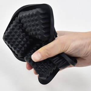 Bandeja de cubitos de hielo de silicona en forma de <span class=keywords><strong>Rubik</strong></span> 4 bandeja de cubitos de hielo esfera molde de cubitos de hielo de silicona para whisky - Product Image 3