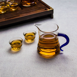 Petit pichet en verre pour le thé et la couleur du lait poignée <span class=keywords><strong>Gong</strong></span> chinois Kung <span class=keywords><strong>Fu</strong></span> Cha Hai tasse d'équité partage pichet Dao Bei café service à thé - Product Image 1