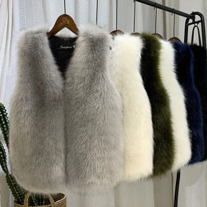 Women's Short Faux Fur <b>Vest</b>, Winter Warm Fox Fur Artificial Fur Jacket, Fashionable <b>Vest</b> Wholesale - Product Image 3