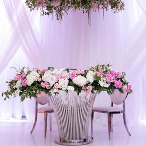 เฟอร์นิเจอร์ตกแต่งงานเลี้ยงหรูหรา โต๊ะงานแต่งงานสแตนเลสสีขาว ท็อปกระจก - Product Image 4