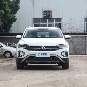 <span class=keywords><strong>Volkswagen</strong></span> T-Roc Usado, <span class=keywords><strong>SUV</strong></span> de 5 Plazas con <span class=keywords><strong>0</strong></span> <span class=keywords><strong>Km</strong></span> en el Cuentakilómetros - Modelo <span class=keywords><strong>SUV</strong></span> de Clase Económica - Product Image 1