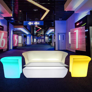 Mesa de Bar Moderna con Iluminación LED y Control Remoto Inalámbrico, Mueble Luminoso Impermeable para Interiores y Exteriores, Ideal para Fiestas, Discotecas y Bares - Product Image 3