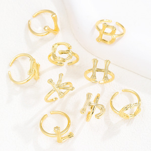 Bague ajustable ouverte en forme de jonction de bambou dorée avec lettres anglaises, style hip-hop unique, accessoire de bijouterie pour doigt, vente chaude - Product Image 5