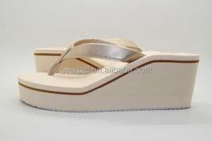 Dép xỏ ngón nền tảng EVA màu trắng - Product Image 2