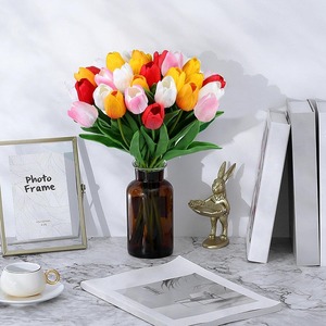 Bouquet di Tulipani in Seta Real Touch per Matrimoni, Decorazioni Fai-da-Te per <span class=keywords><strong>Casa</strong></span>, Ufficio e Festività, Set Combinato per Composizioni Floreali Primaverili - Product Image 2