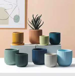 กระถางต้นไม้ไฟเบอร์กลาส FRP สำหรับงานหนัก ทนทาน มีรูระบายน้ำ เป็นมิตรกับสิ่งแวดล้อม น้ำหนักเบา ตกแต่งสไตล์เรียบง่าย - Product Image 6