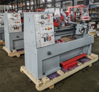Tour de table à 4 postes entièrement automatique, haute précision, multifonctionnel, à rigueur élevée, pour tournage horizontal de moyenne intensité
