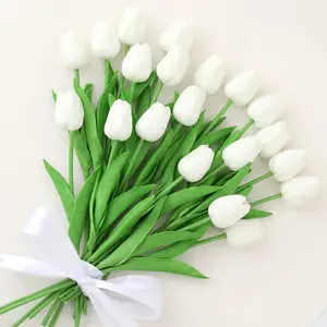 फैक्टरी थोक उच्च गुणवत्ता कृत्रिम रियल टच पु घर कार्यालय शादी की सजावट ट्यूलिप फूल के लिए बिक्री